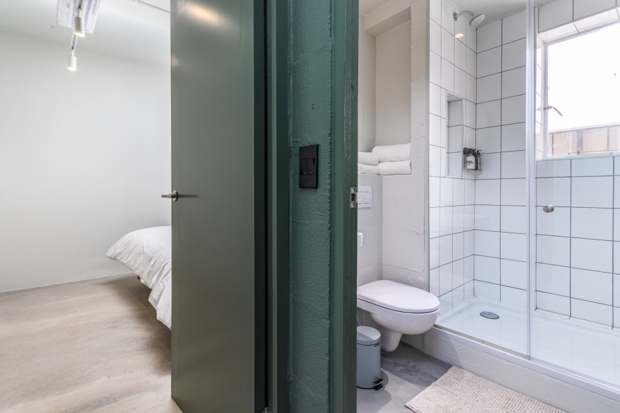 1 Bedroom Property for Sale in Gardens Western Cape